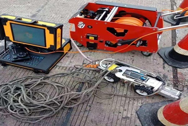 永定CCTV管道检测机器人